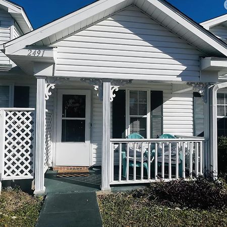 Charming 2 Bdr 1 Bath Home Fenced Byard N Pensacola Pet Friendly Close To Bases Екстериор снимка